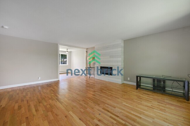 Photo - 4 Bed and 2 Bath Remodeled Single-family House Available!