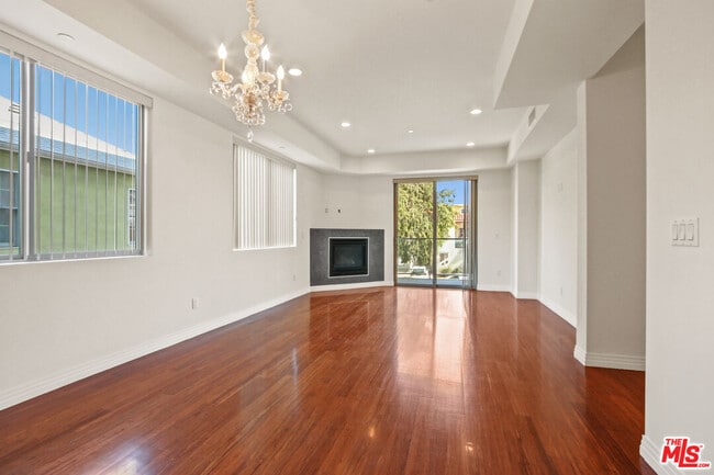 Photo - 819 S Holt Ave Unit #201