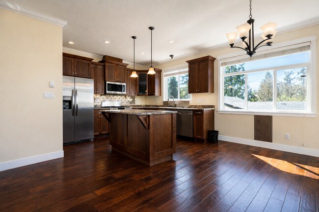 Photo - 34130 Old Yale Rd