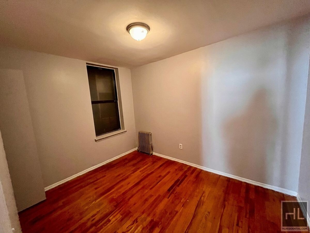Willow Street, Yonkers Apartment Unit 3 Yonkers, NY