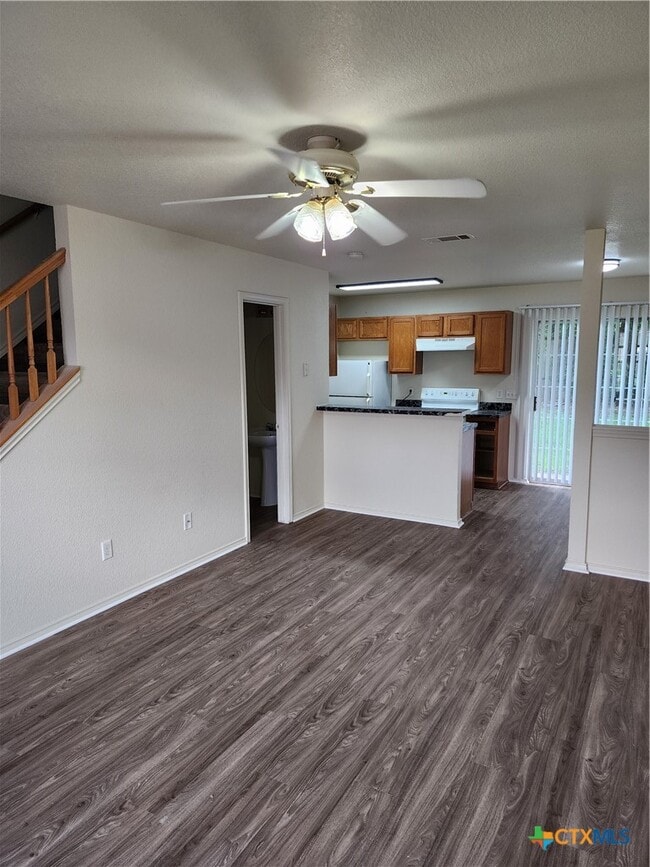 Photo - 5709 Redstone Dr Unit B