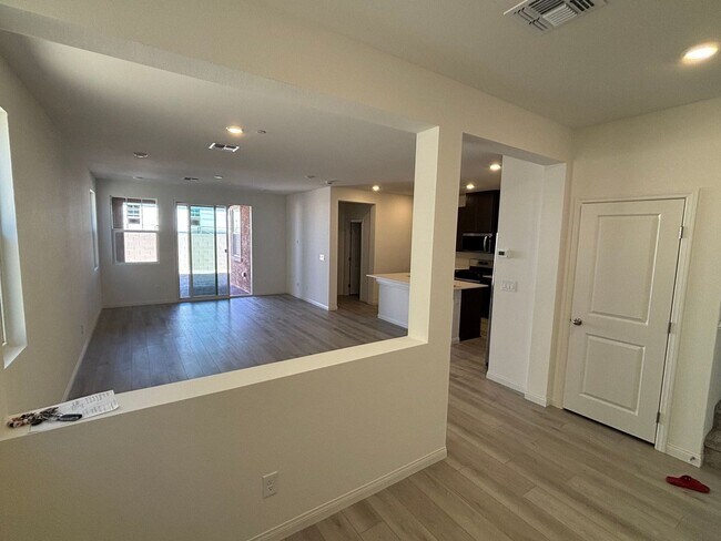 Photo - Modern Inspirada Living – 4 Bed Home with Loft & Downstairs Suite