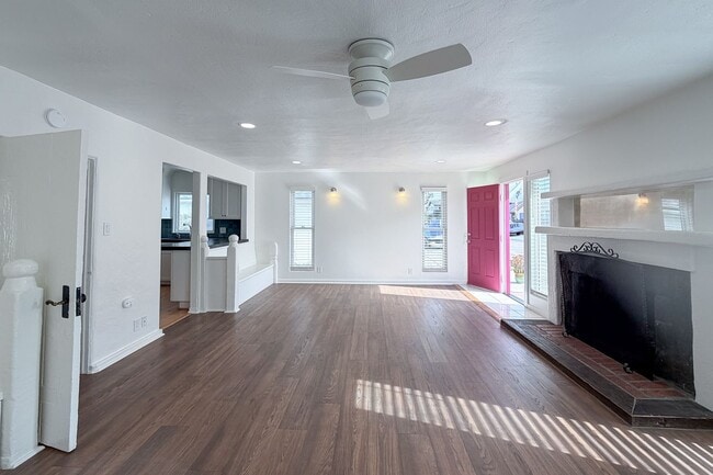 Photo - 117 Van Nuys Ave