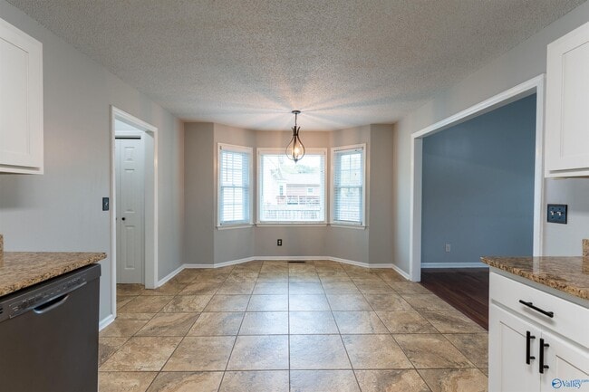 Photo - 104 Westminster Way