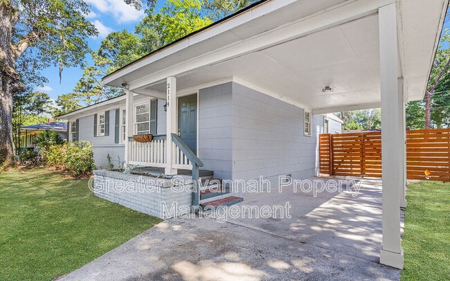 Photo - 2114 E 62nd St