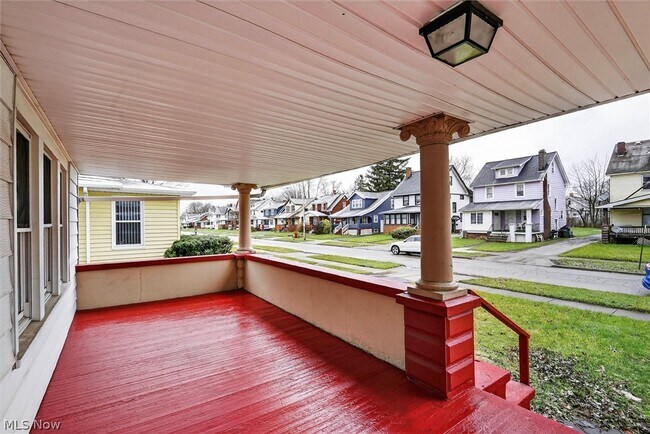 Photo - 12912 Maplerow Ave