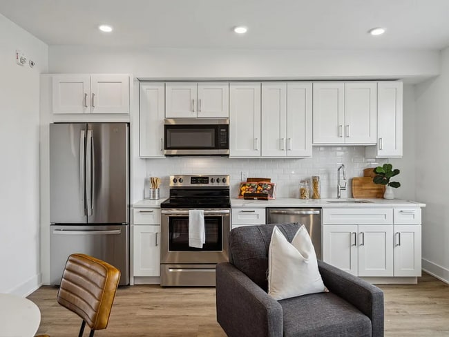 Photo - 1201 W Girard Ave Unidad 11