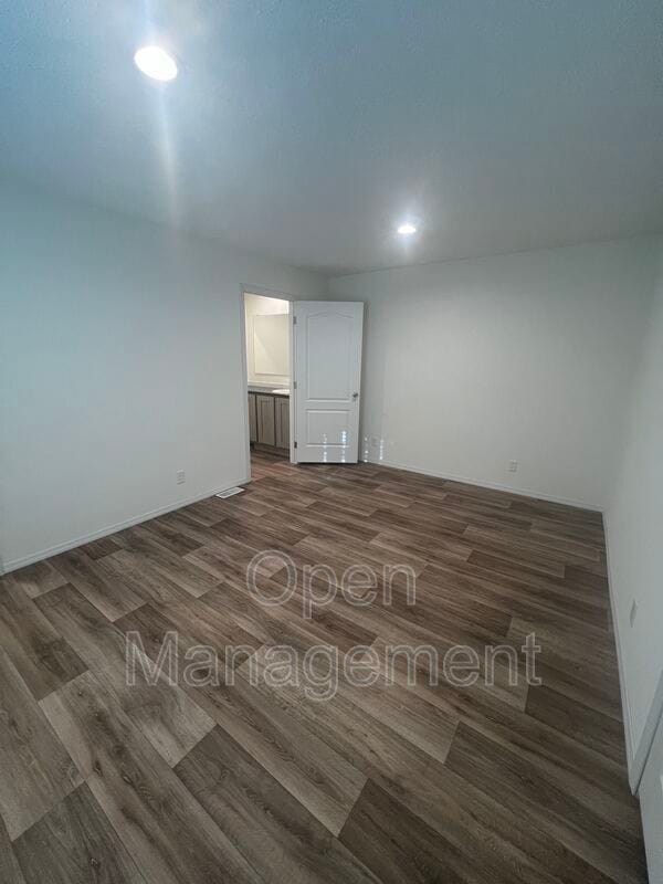 Photo - 18-1015 Gibraltor