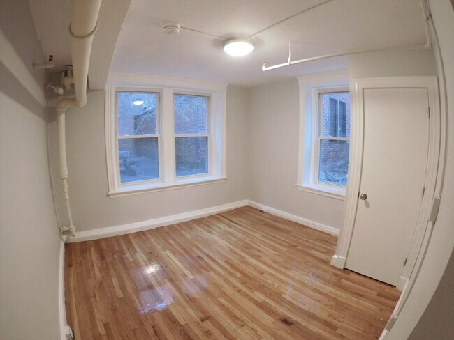 Photo - 1468 Commonwealth Ave