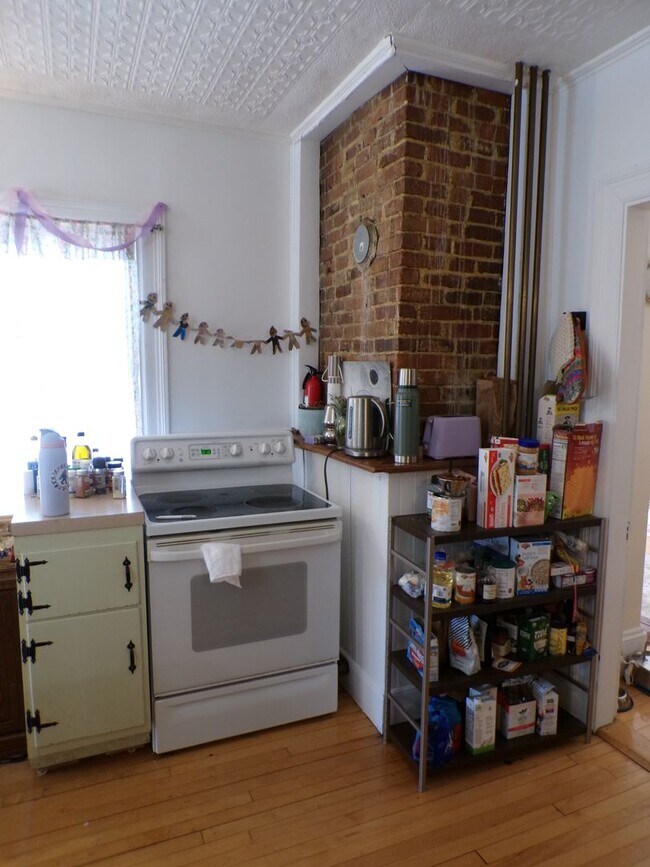 Photo - 66 Main St Unit A