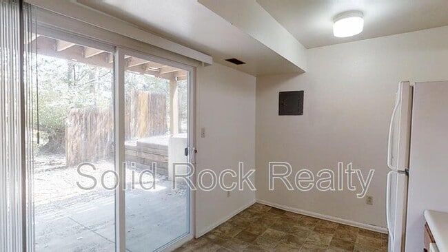 Photo - 445 Van Buren St Unit B
