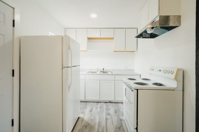 Photo - 3106 Eisenhower Rd