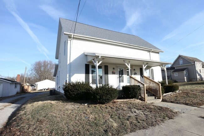 Building Photo - 070 Unit 600