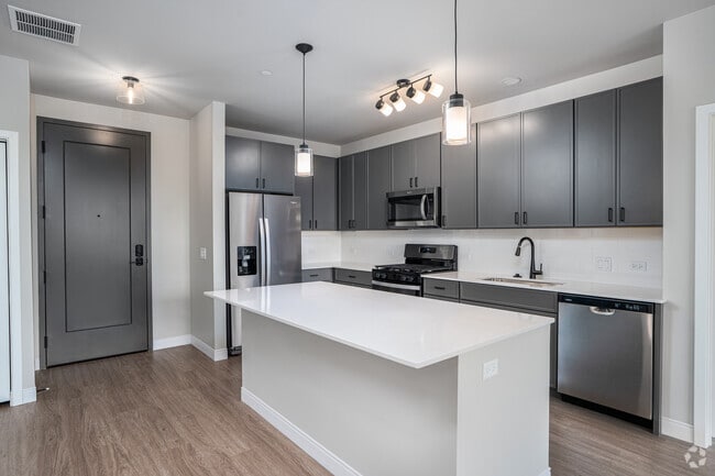 2BR, 2BA - 1,258SF - Kitchen