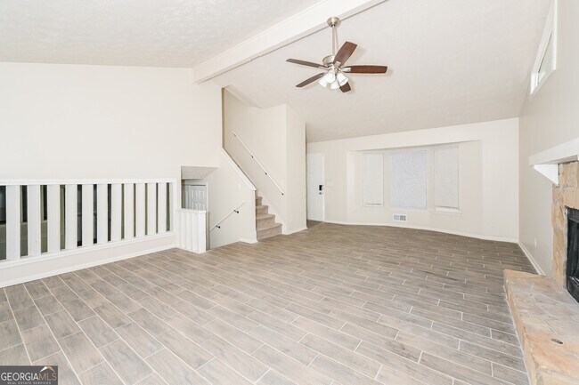 Photo - 491 Pennybrook Dr