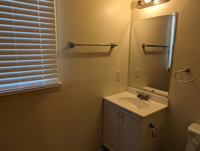 Photo - Cozy Aurora Condo Unit 1