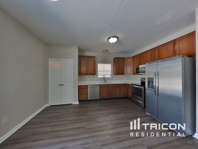 Photo - 11440 Flatstick Ct