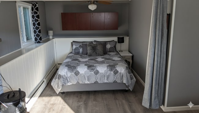 Photo - 27 W Hill Terrace Unit 27B