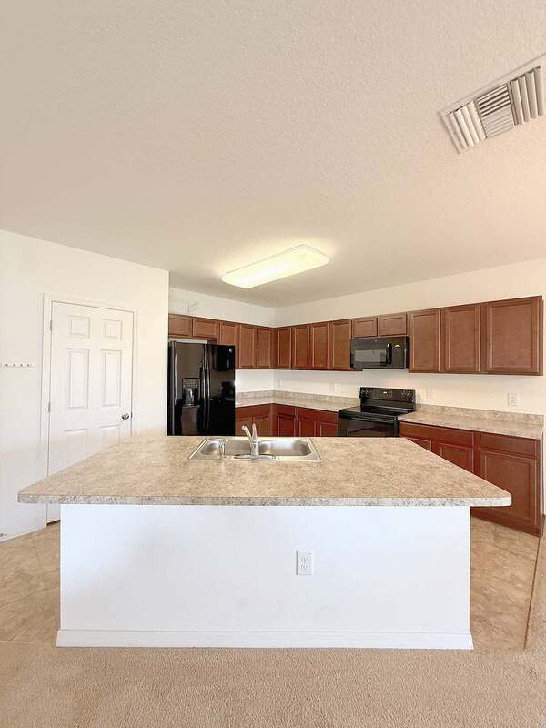 18715 Alfaro Loop