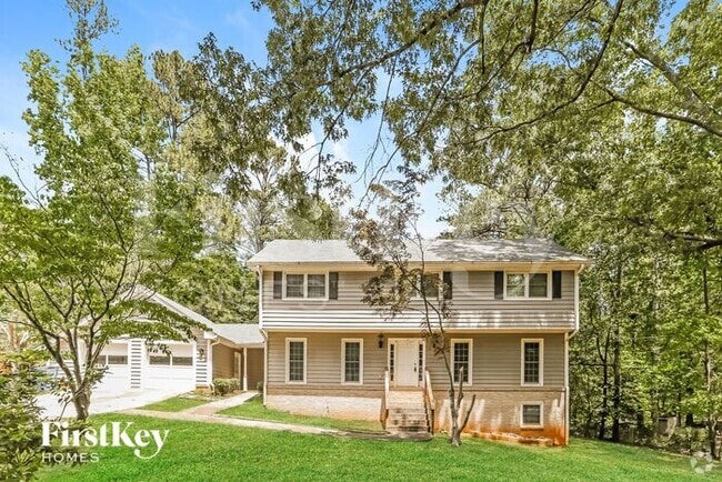 Building Photo - 2508 Highland Dr SE Rental