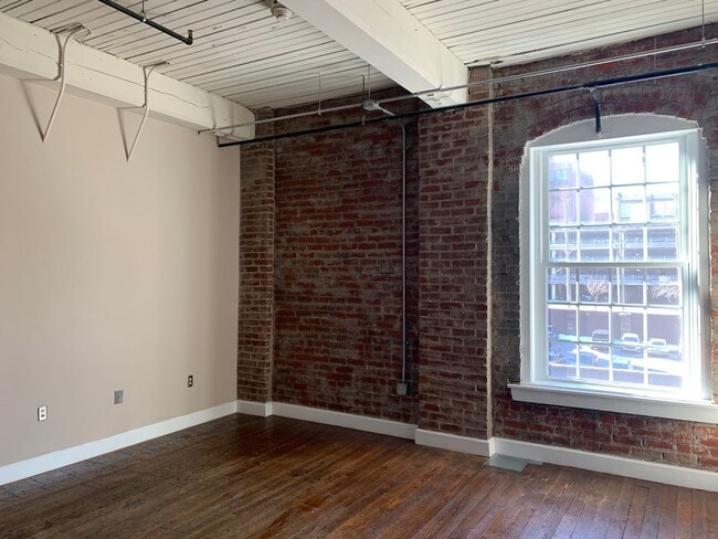 Photo - Cozy Downtown Loft Unit #4B
