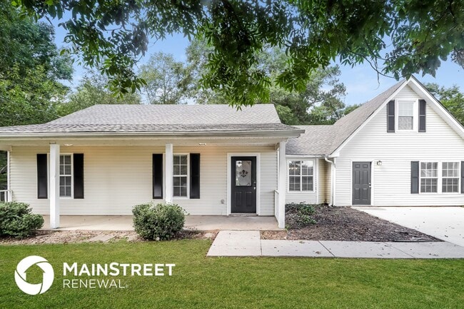 Photo - 65 White Oak Dr