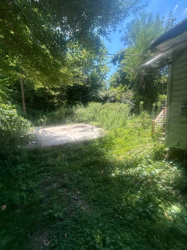 Photo - 516 N 84th St