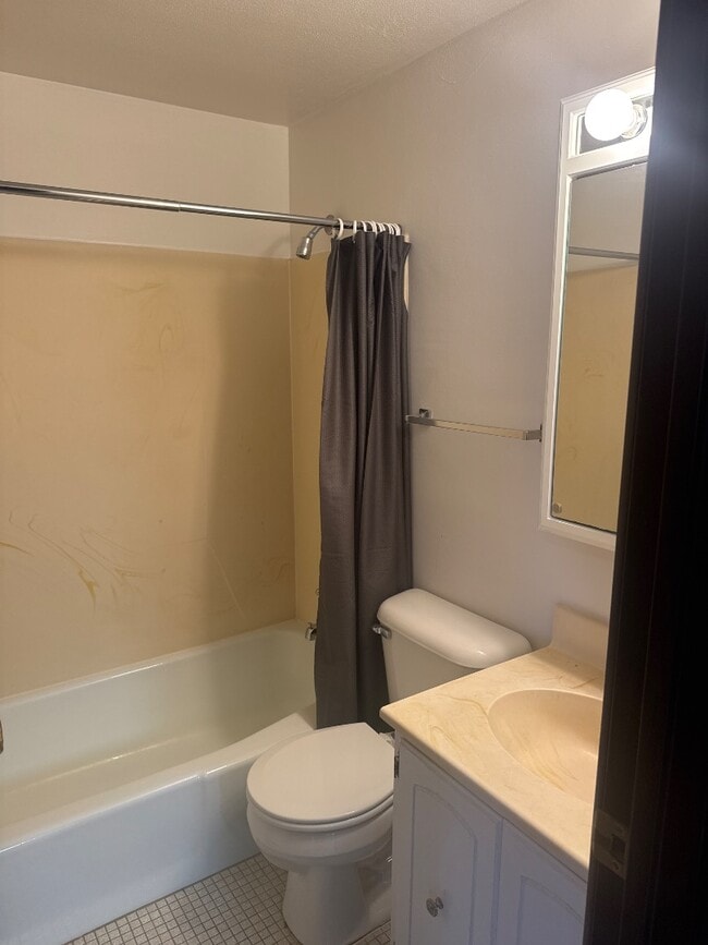 Photo - 5858 Anthony Pl