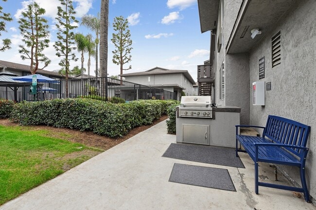 Loma Vista Apartments