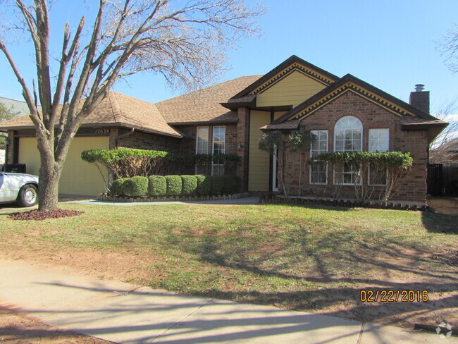 Building Photo - NW OKC 3-Bed 2-Bath Beautiful Home for Rent