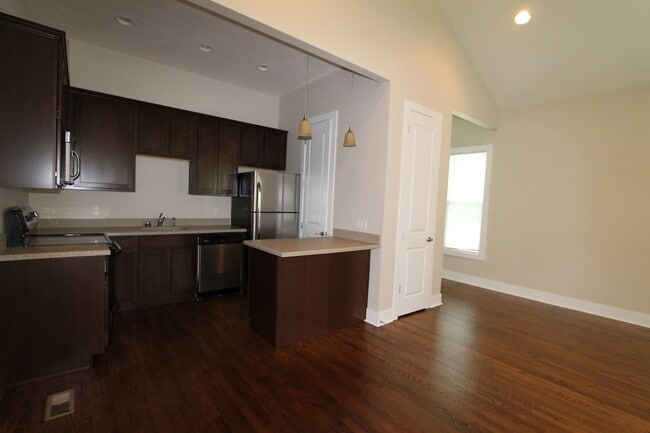 Photo - Beauty is on the inside! Outstanding 2-Bed...