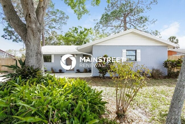 Building Photo - 3 Bedroom Pet-Friendly Home in Bradenton, FL with Main Street Renewal
