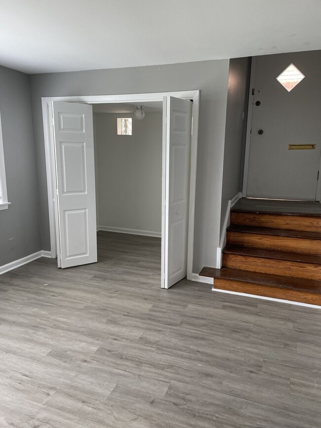 Photo - 3211 S 53rd Ct