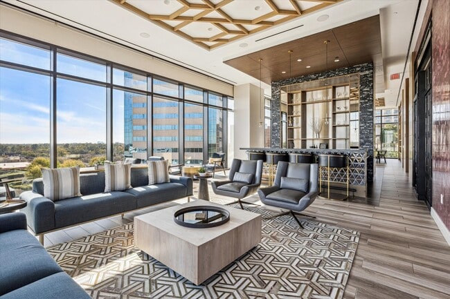 Photo - 9757 Katy Fwy Unit 323