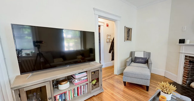 132 Myrtle St Unit 2
