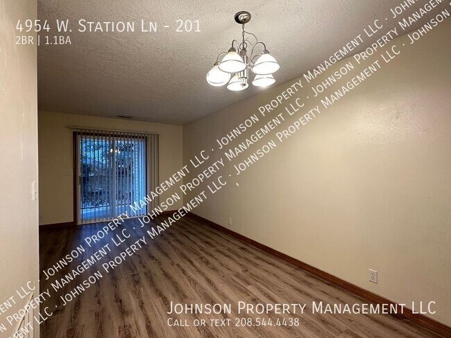 Photo - Walking distance to Lakeharbor and State S... Unit 201
