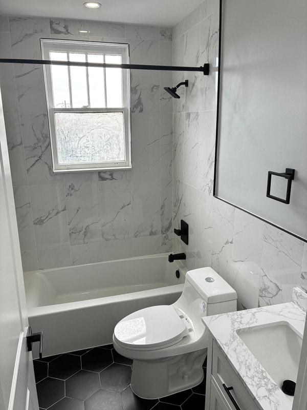 Building Photo - 2738 Riverside Ave