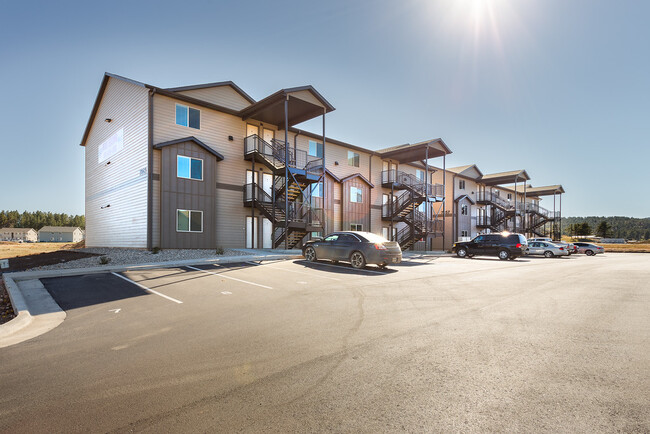 Summerset Village - Summerset Village Apartments