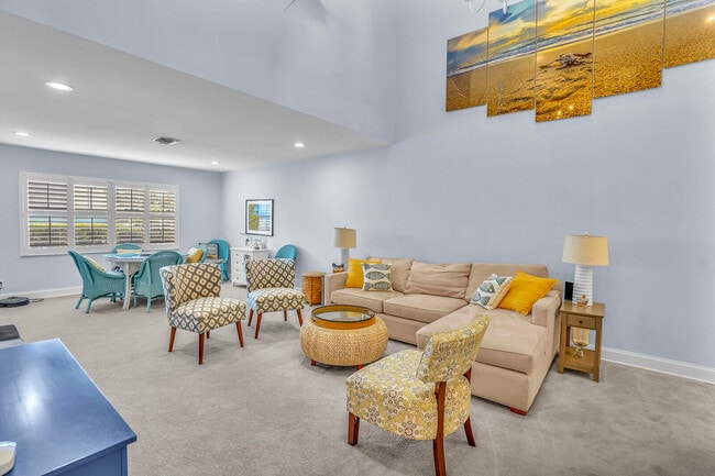 Photo - 1007 Ocean Dunes Cir