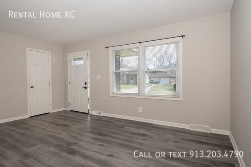 Photo - 942 S 57th St