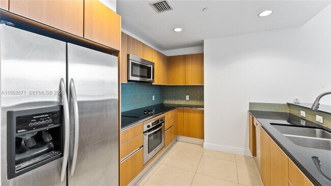 Photo - 1050 Brickell Ave Unit 2620