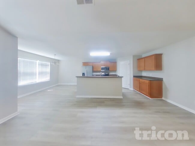 Photo - 355 Meadow Vista Ln