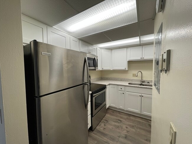 Wingra West Apartments
