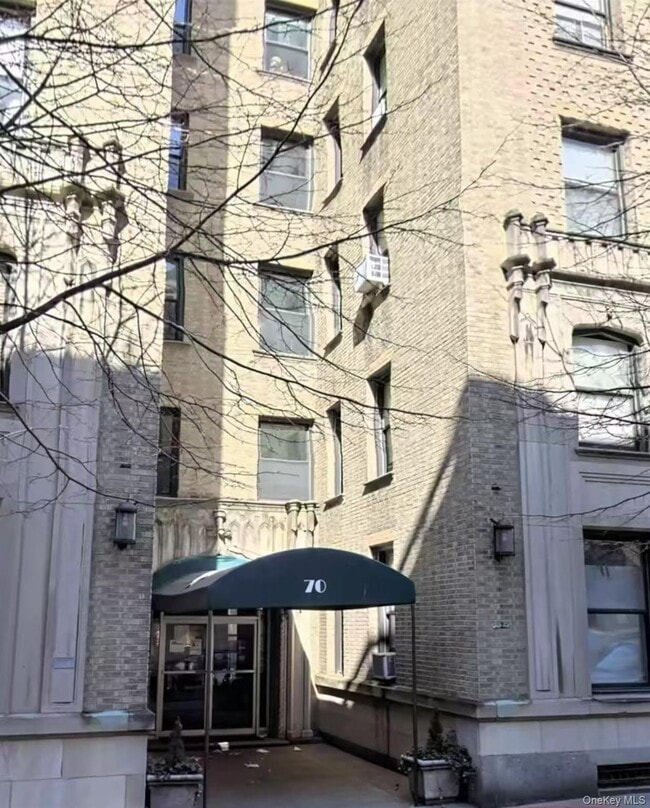 Building Photo - 70 Haven Ave Unit 4A