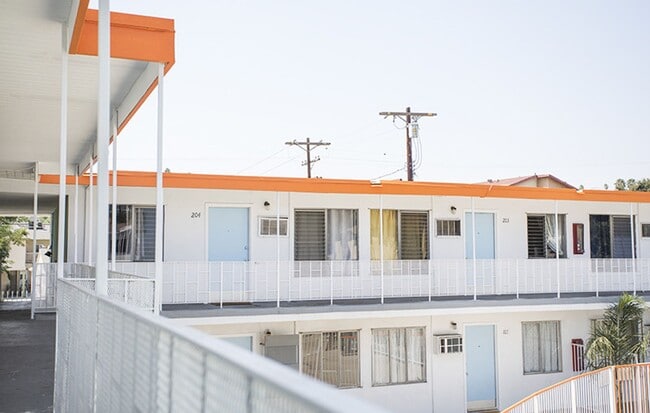 Photo - Newly Renovated 1 and 2 Bedroom apartments Unit 119