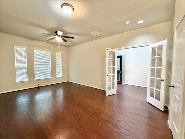 Photo - 8002 Mesquite Hill Ln