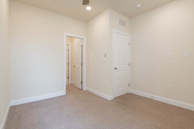 Photo - 1825 N Bouvier St Unit B