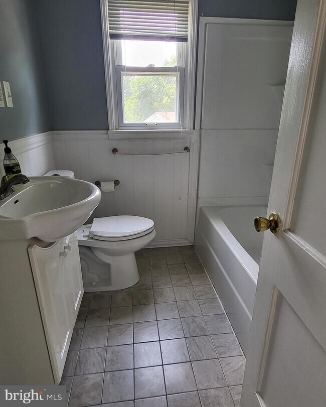 Photo - 6912 17th Ave