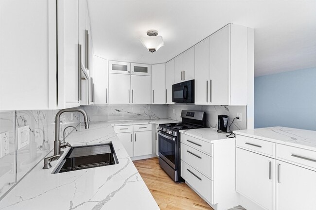 Photo - 2430 S Shag Bark Trail