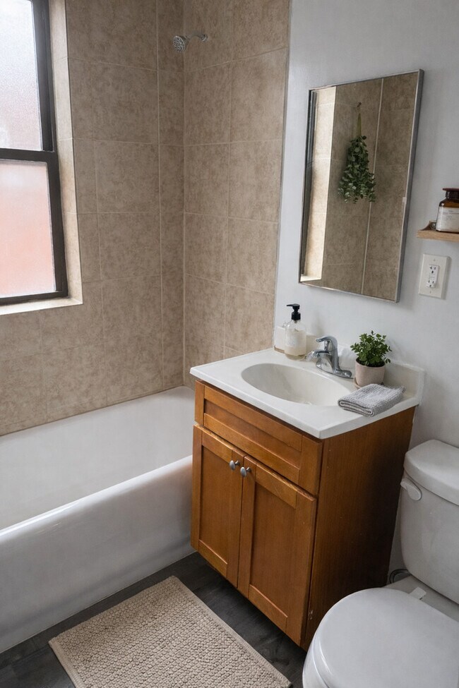 Photo - 6851 S Crandon Ave Unit 3